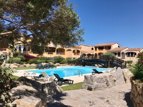 Borgo dei Mirti Bilocale Bordo Piscina