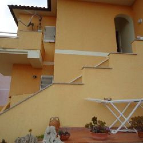 Quadrilocale Sardo 6 posrti doppi servizi