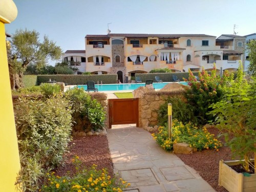 Bilocale Bordo Piscina Borgo dei Mirti